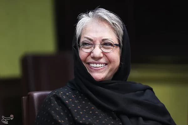 پرتره رخشان بنیاعتماد